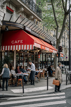 Parisian cafe